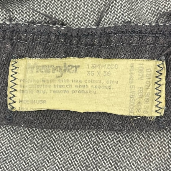 Vintage Wrangler 35 x 36 Grey Work Pants Jeans Workwear Rugged Chore Barn Grunge - Picture 7 of 8